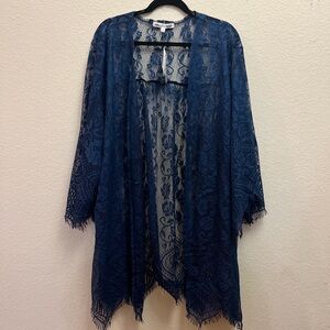 NWT Wallflower Sheer Lacy Floral Kimono Cover Up in 3x!